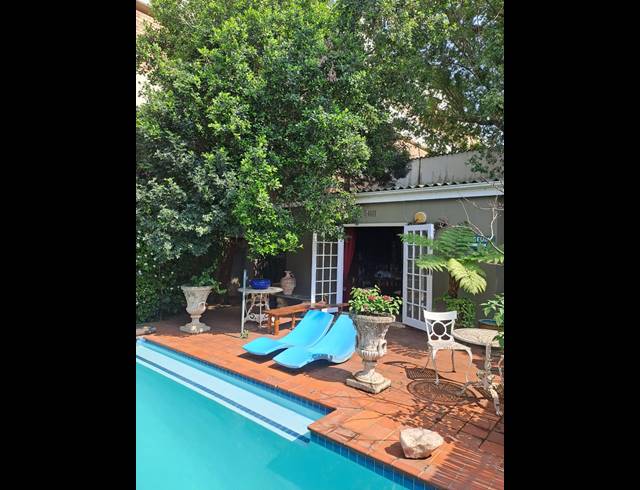 3 BEDROOM HOUSE FOR SALE IN WINDERMERE